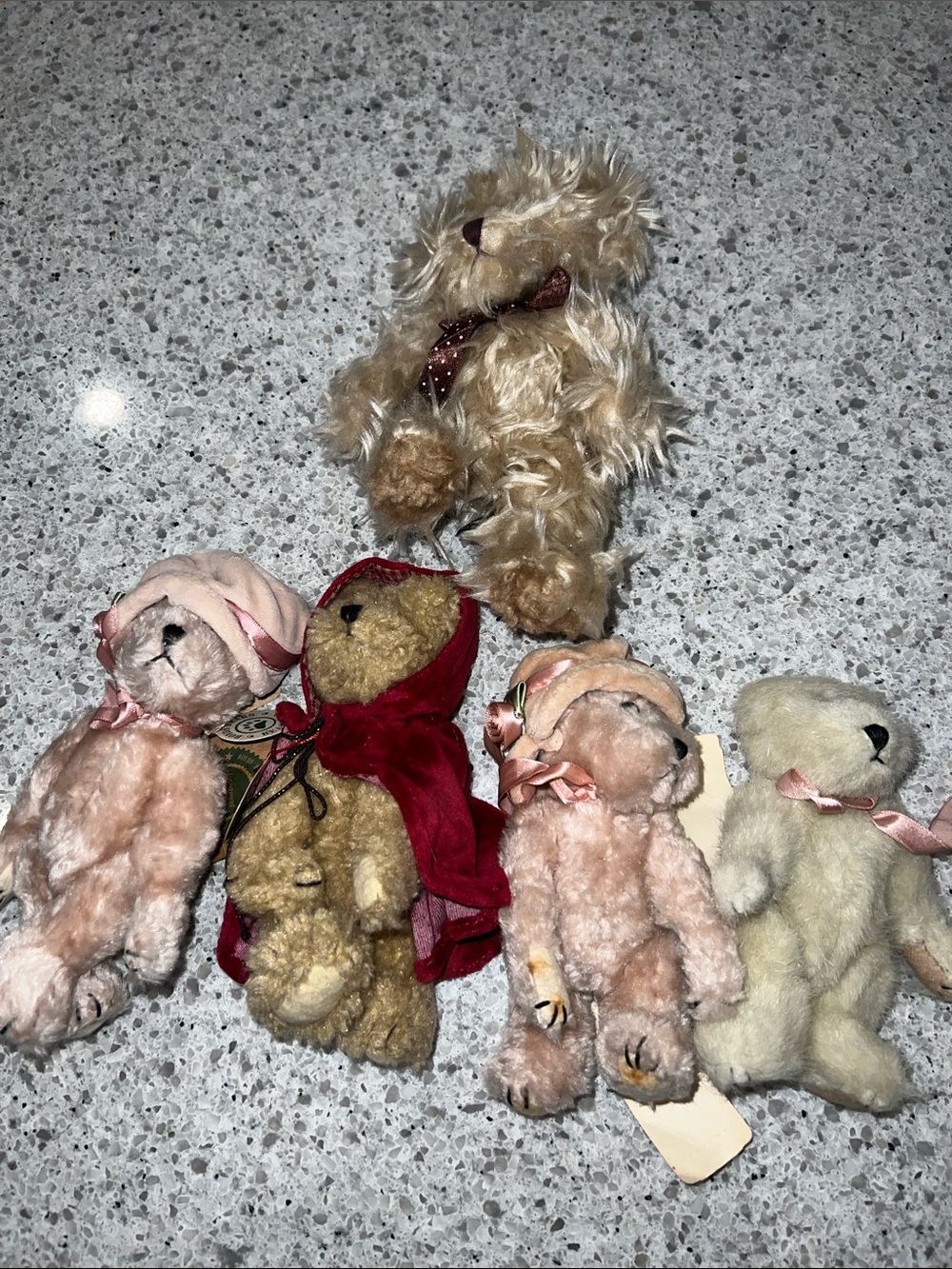 Vintage lot of bears